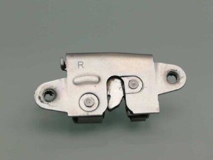 Tailgate Lock Mechanism Right Hand For Toyota Hilux 2005-2014