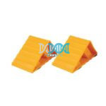 Wheel Chock Plastic With Rubber Mat