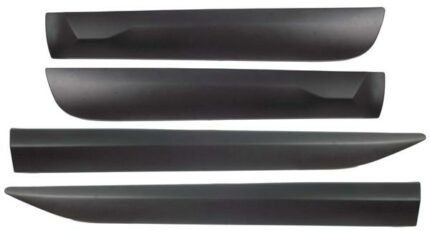 Body Moulding 4 Piece Black Hi-Lux 2015