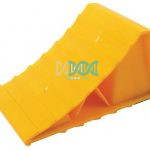 Wheel Chock Plastic With Rubber Mat